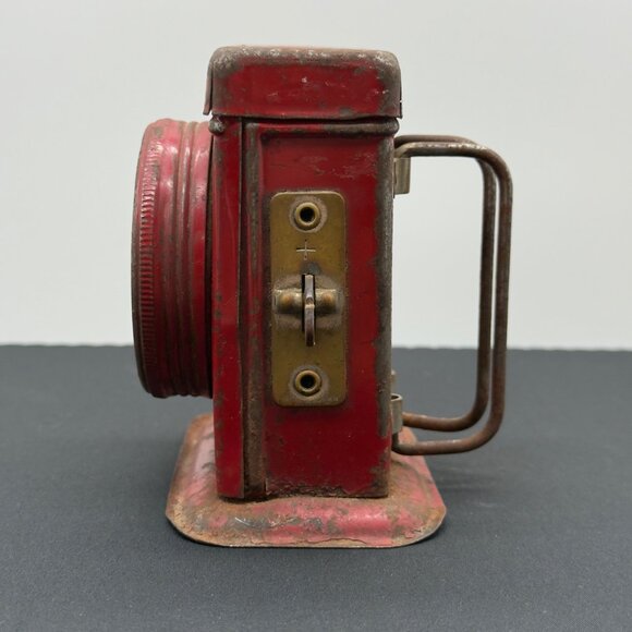 Vintage Red Metal Flashlight Lantern Glass Lens Niagra Junior Guide Light Decor - Picture 2 of 12